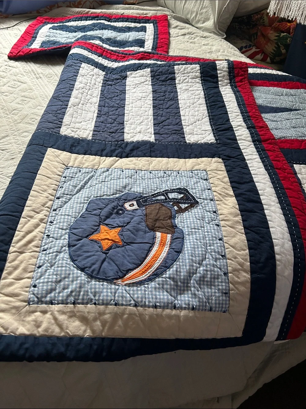 Pottery Barn Kids All-Star Sports Patches Quilted Navy/Red Twin w/Sham Comforter